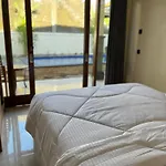 Brian Homestay